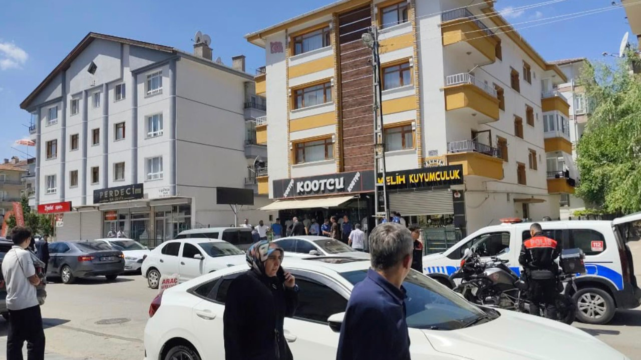 İnternetten ‘soygun nasıl yapılır?’ diye arattı: 2 saatte yakayı ele verdi! Img